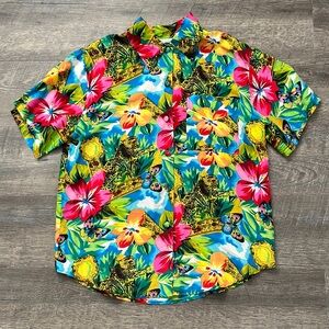 Vintage Tess Silk Button Up Tropical Animal Print Short Sleeve Size Medium